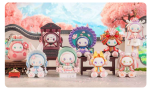Lucky Emma Secret Forest Late Cherry Blossom Party Figuuri, satunnainen