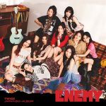 TWICE : Enemy CD